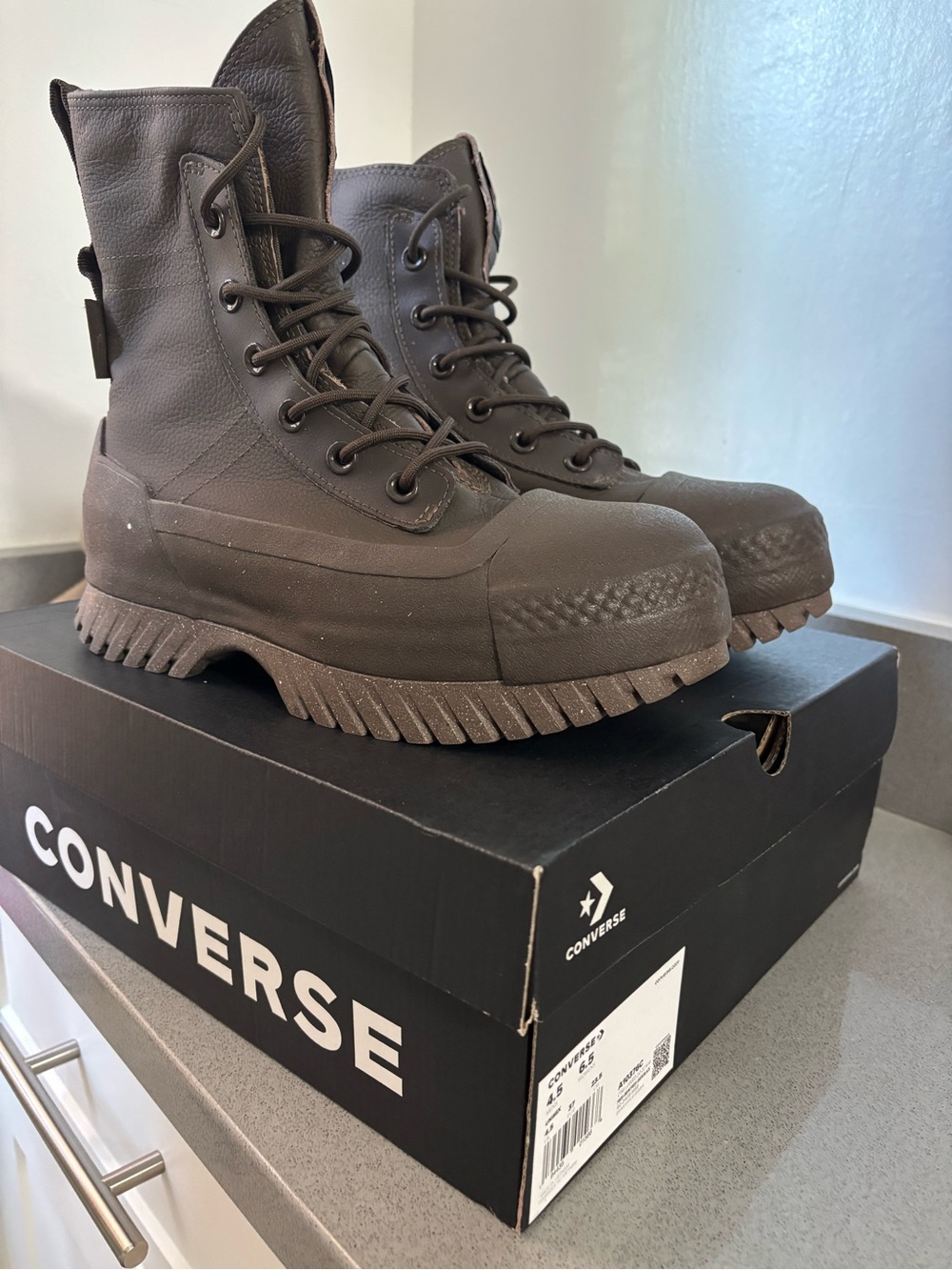 Converse Unisex Chuck Taylor All Star Waterproof Boots size M4.5 W6.5